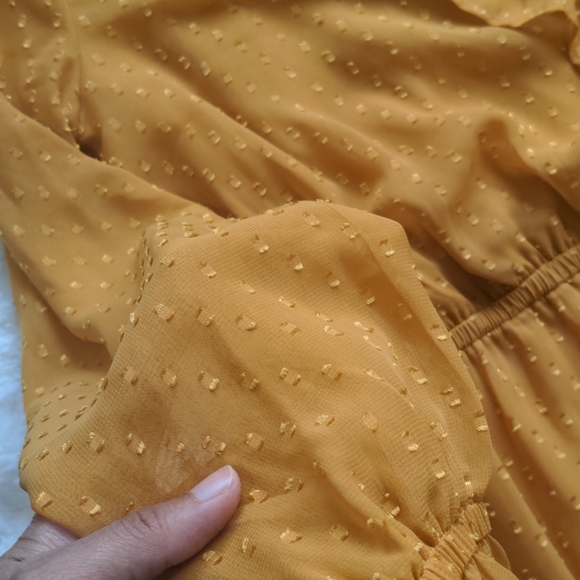 H & M sheer polka dot midi dress - Picture 5 of 8